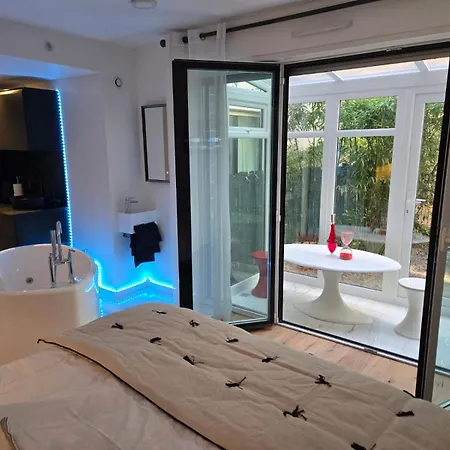 Le Jardin Secret Apartment *
